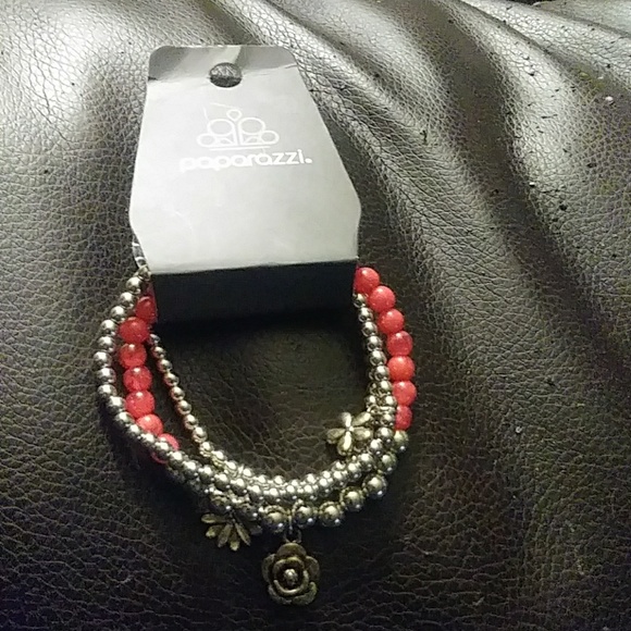 Paparazzi charm bracelet set - Picture 1 of 2